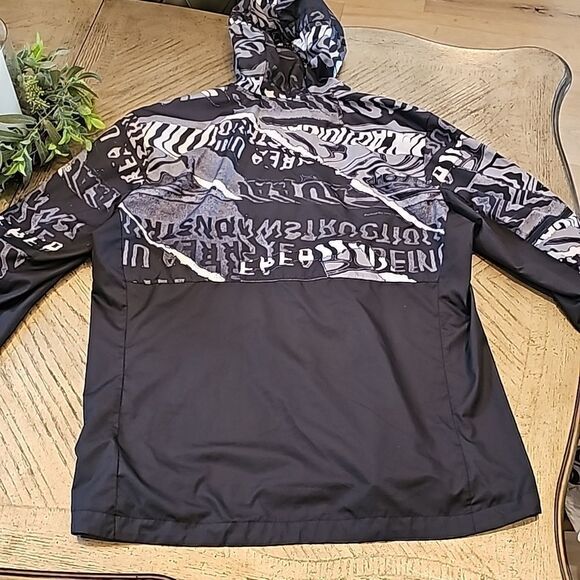 Mens Adidas the run hooded jacket size XL - Picture 8 of 13